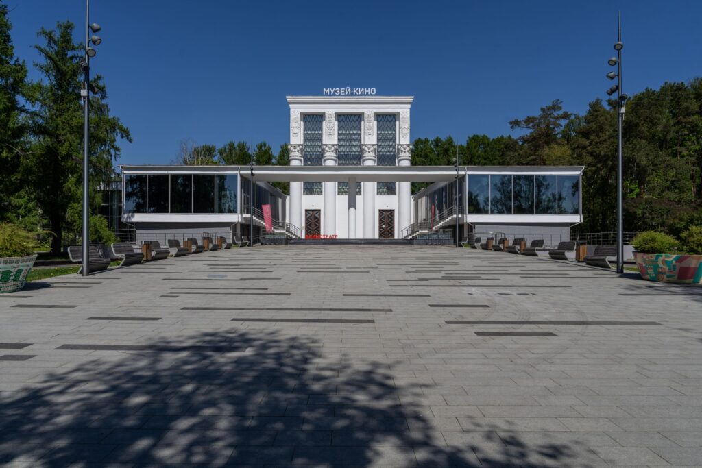 Фото 133 — В Дели открылась новая кинотеатральная площадка