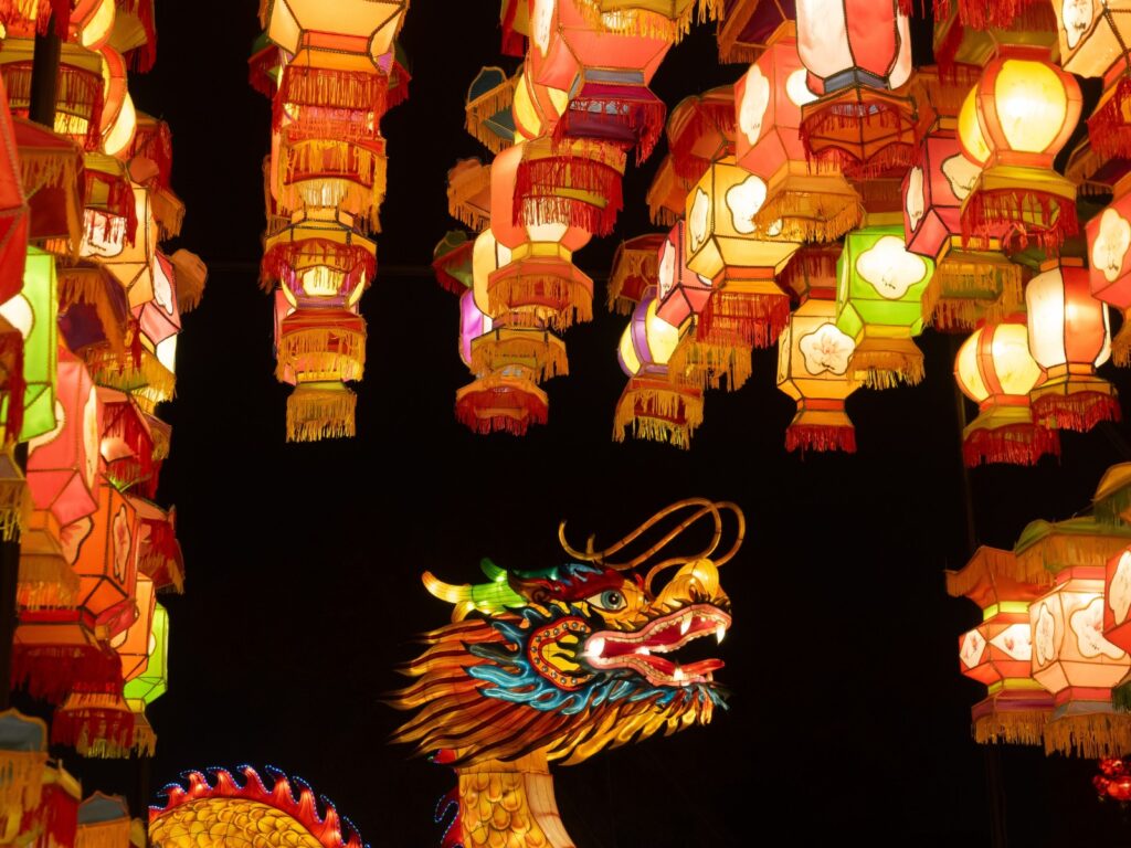 Дели встречает осень с красочными фестивалями