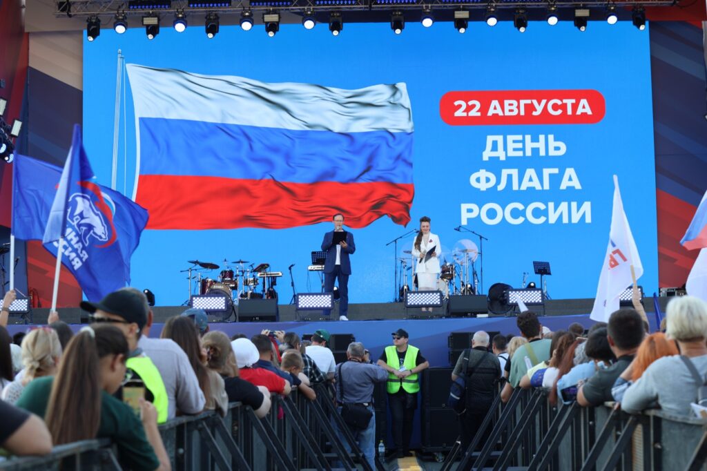 Фото 64 — Дели встретила лето с грандиозным празднованием